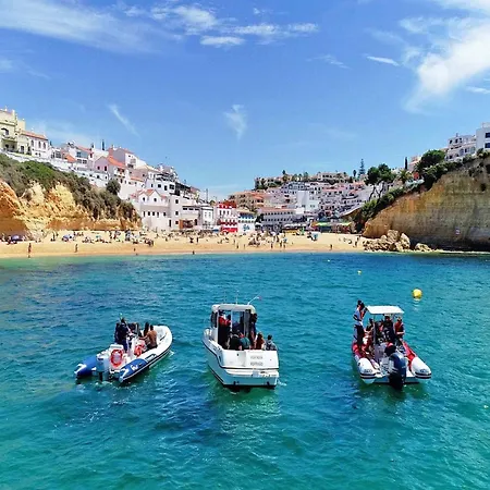 Villa In Albufeira With Rooftop Sea Views Villa *